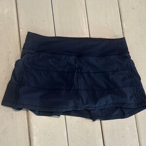 Lululemon Pace Rival Skirt (Regular) *4-way Stretch 13"
True Navy sz 8